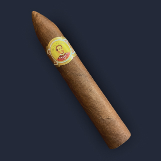 A Bolívar Belicosos Finos with its tapered campana head and a gold band bearing a portrait crest.